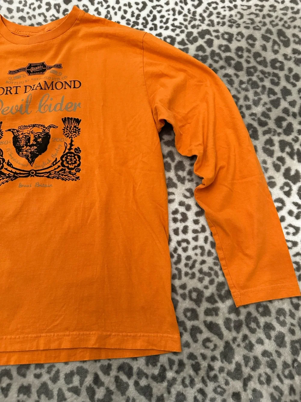 Y2K Old Navy Graphic Long Sleeve T-Shirt in Orange Size Large Men’s